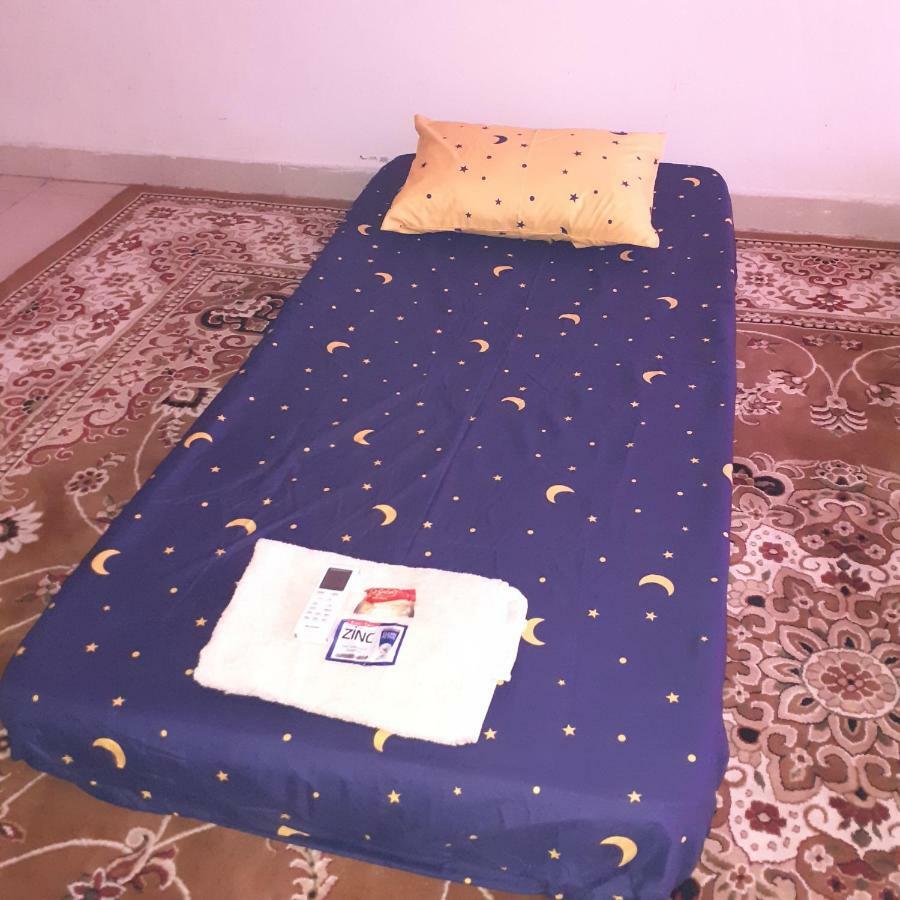 Almira Homestay Near Airport Jambi Εξωτερικό φωτογραφία