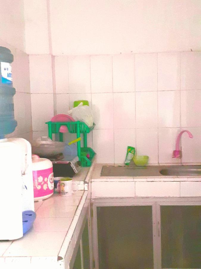 Almira Homestay Near Airport Jambi Εξωτερικό φωτογραφία